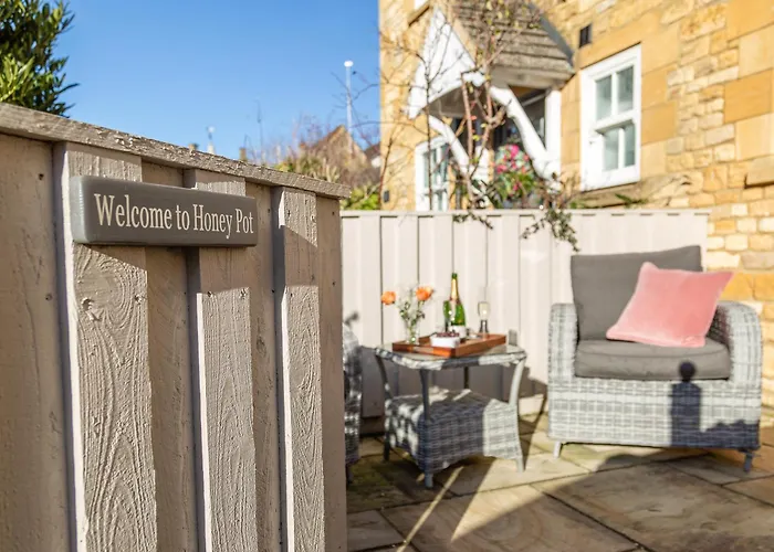 Honey Pot, Chipping Campden, Parking, Garden, Late Check-Out